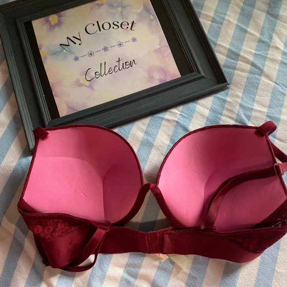 ***SOLD ON ANOTHER APP *** Victoria’s Secret PINK 36C bra bundle - Picture 4 of 16
